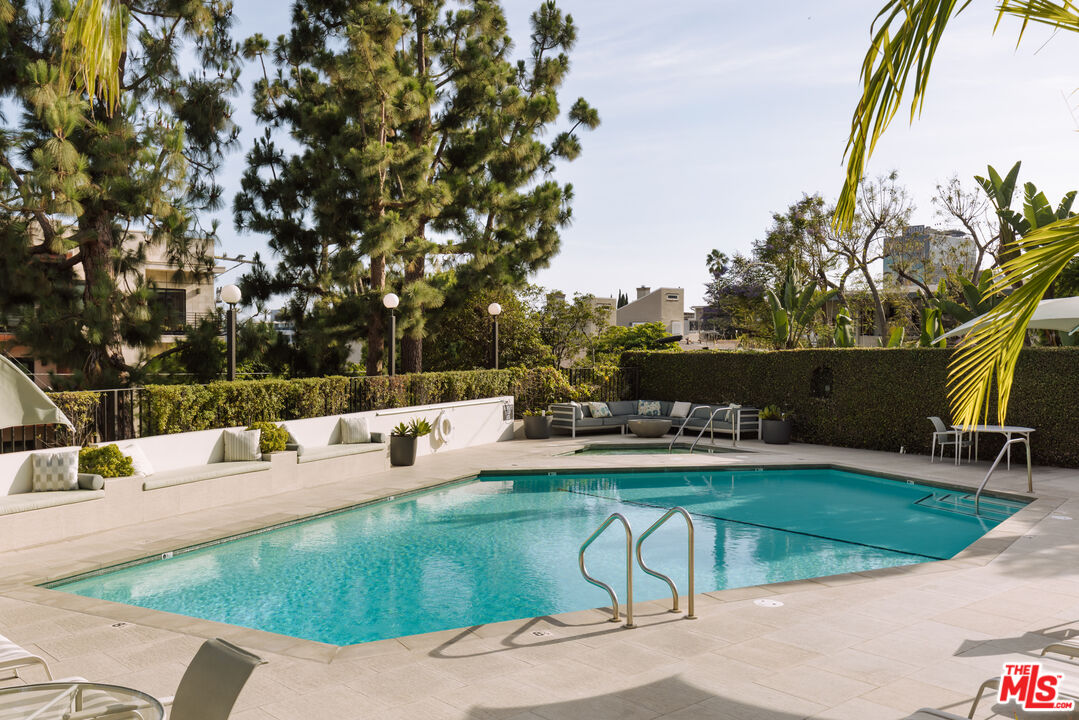8787 Shoreham Dr Unit: 805
