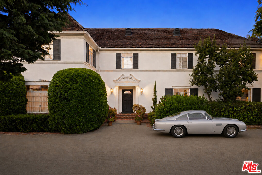 904 N Beverly Dr
