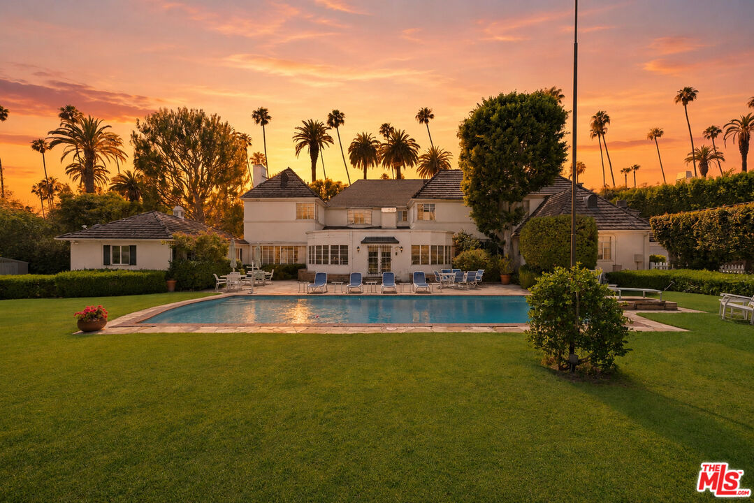 904 N Beverly Dr
