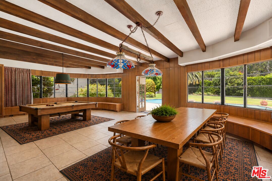 904 N Beverly Dr