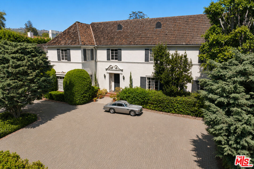 904 N Beverly Dr