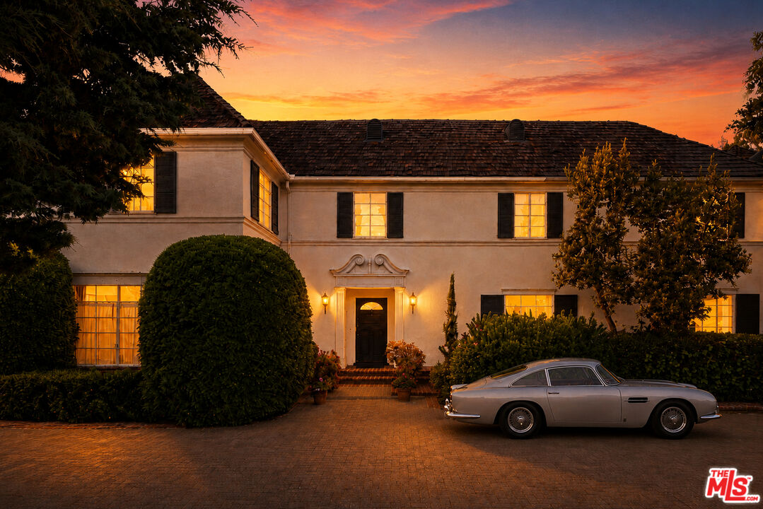 904 N Beverly Dr