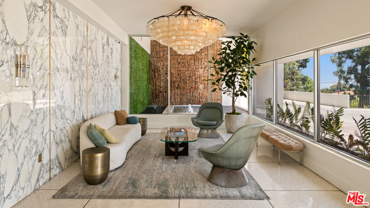 8787 Shoreham Dr Unit: 902
