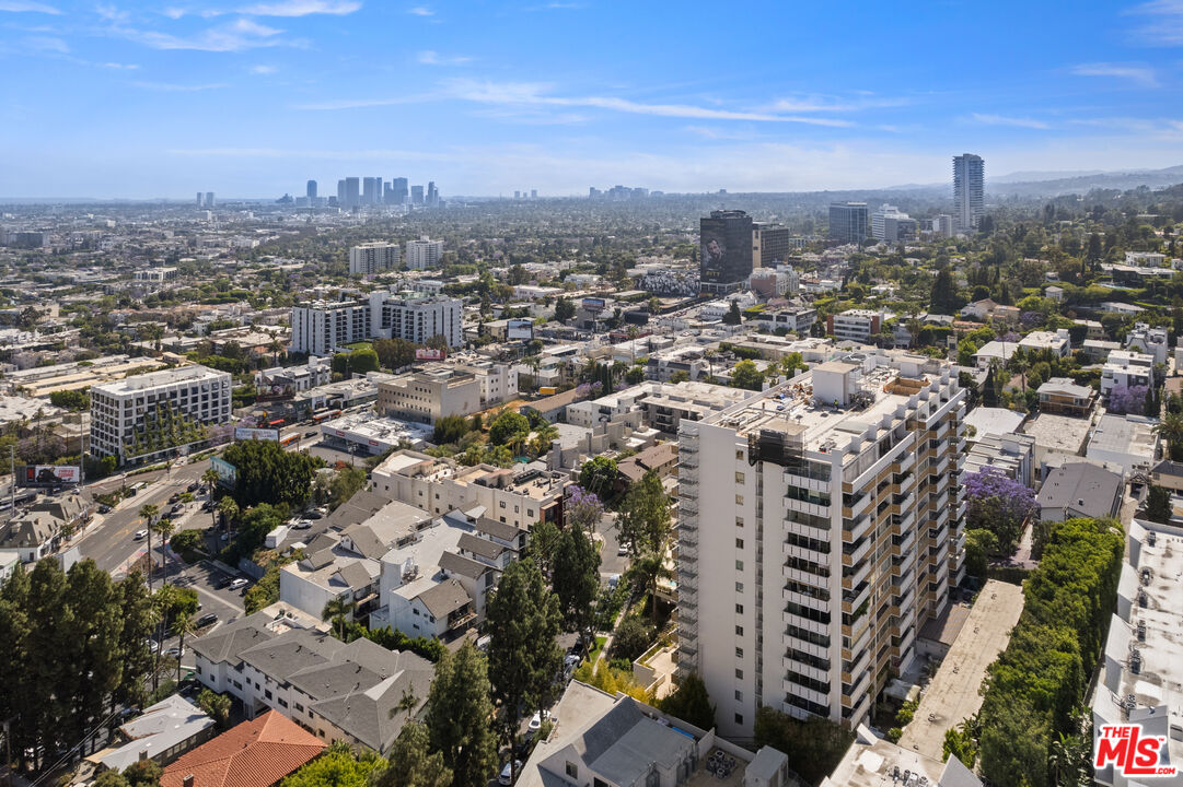 8787 Shoreham Dr Unit: 902