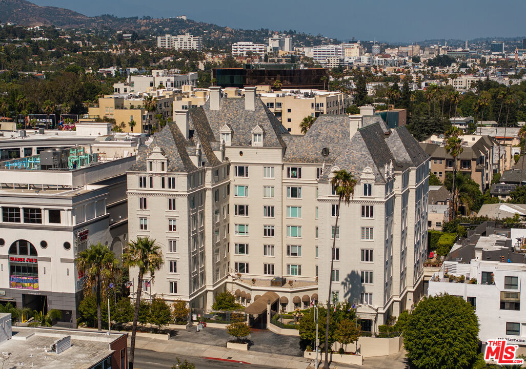 1424 N Crescent Heights Blvd Unit: 61