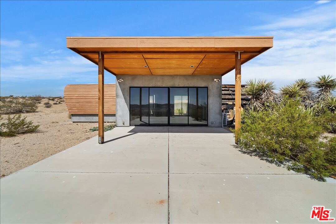 2373 Arizona Rd