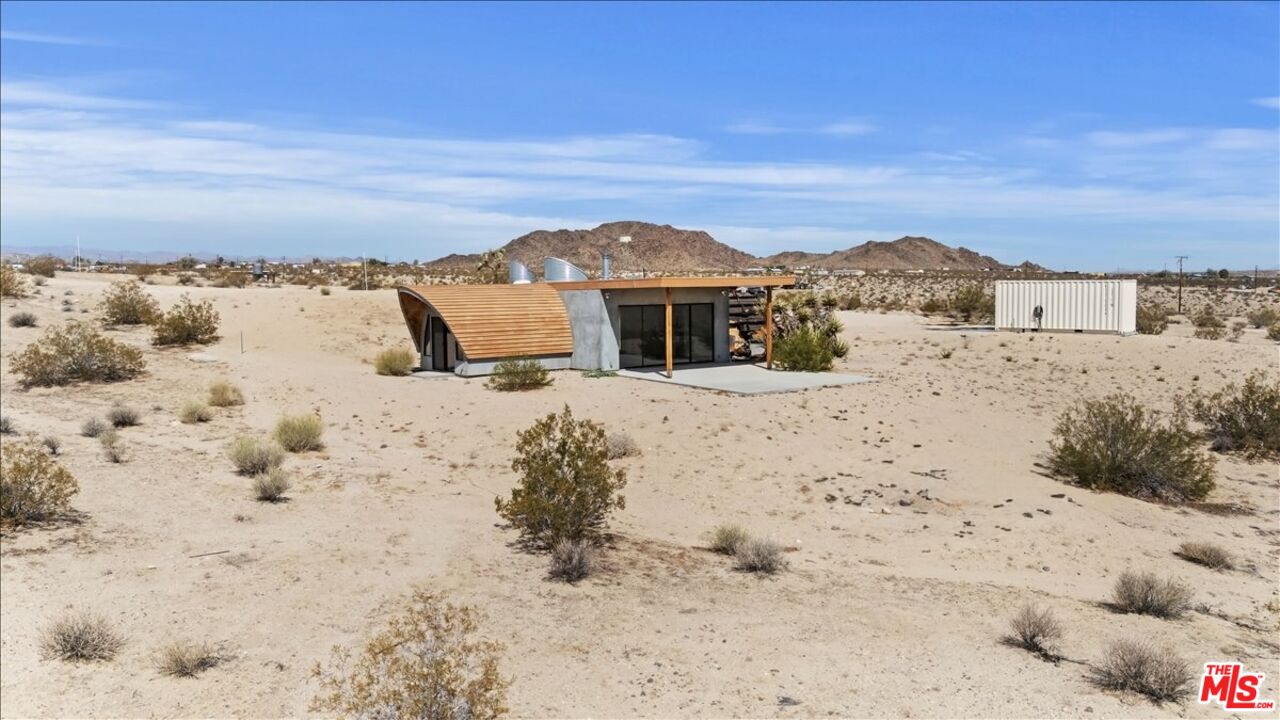 2373 Arizona Rd