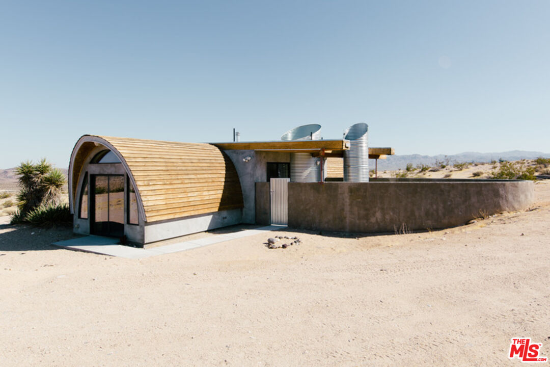 2373 Arizona Rd