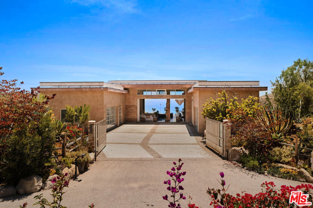 10715 Yerba Buena Rd