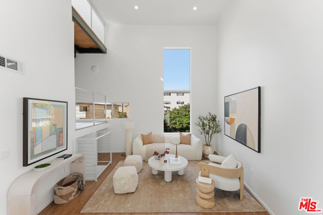 1244 14th St Unit: E