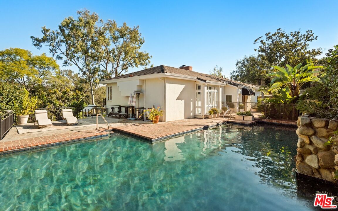 282 Bentley Cir