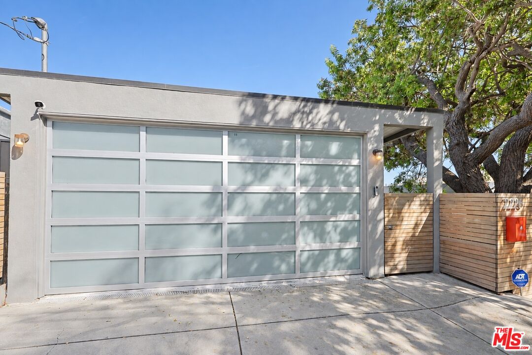 2226 Ronda Vista Dr