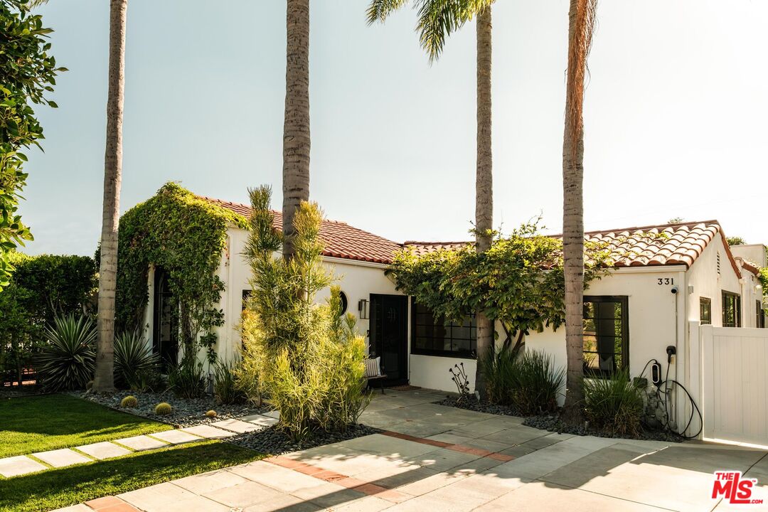 331 N Kilkea Dr