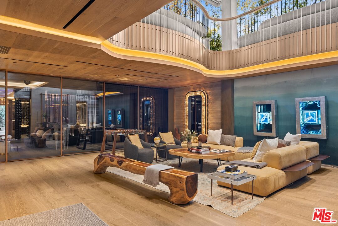 607 Siena Way