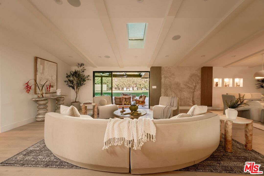 6022 Elba Pl