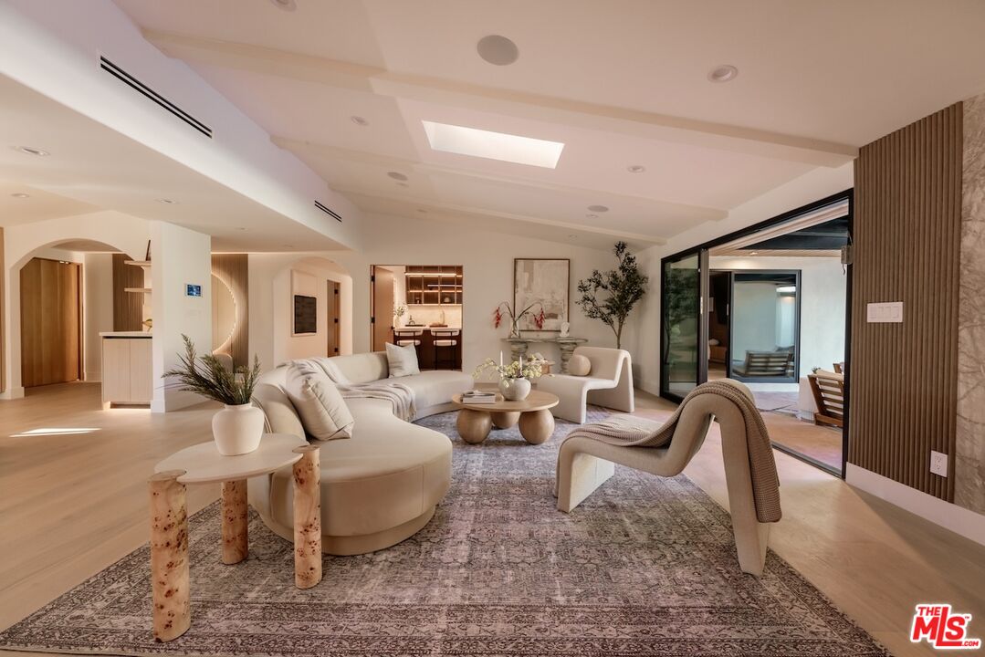 6022 Elba Pl
