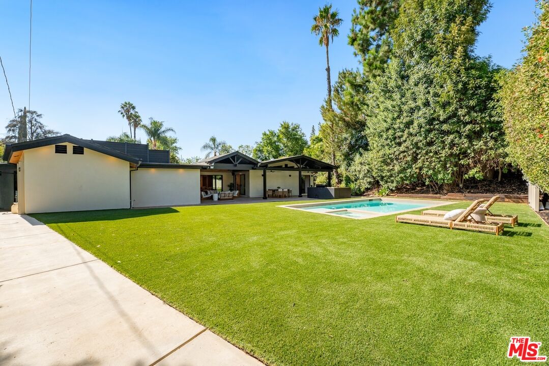 6022 Elba Pl