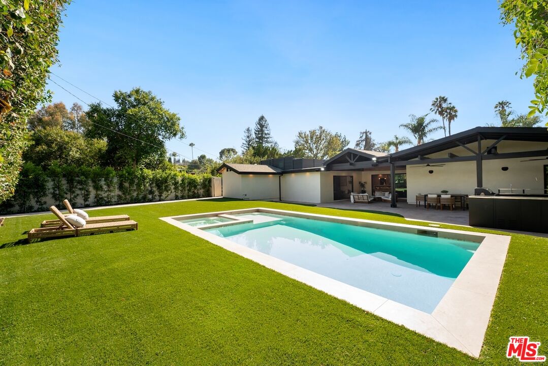 6022 Elba Pl