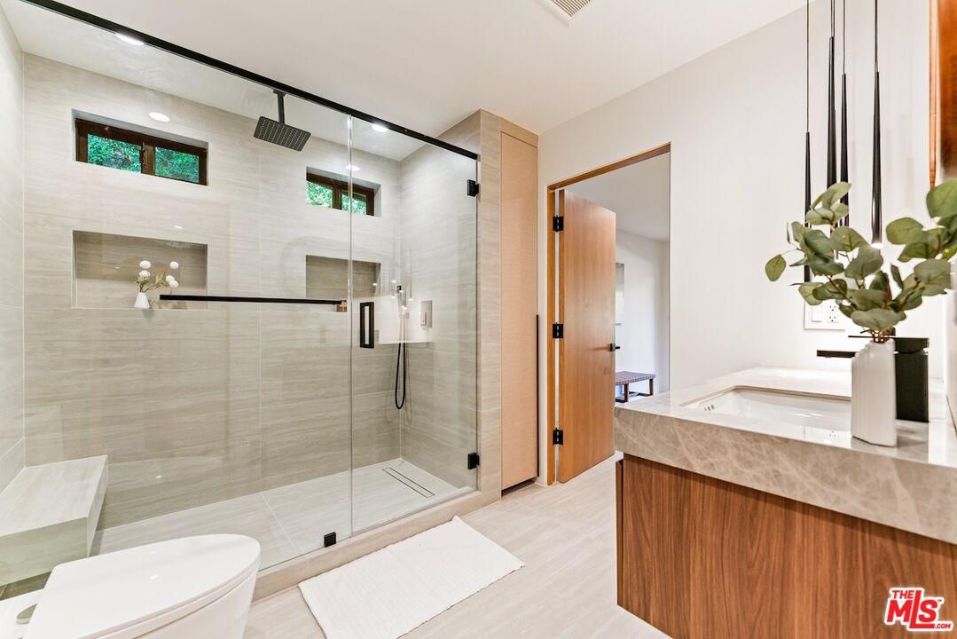 6022 Elba Pl
