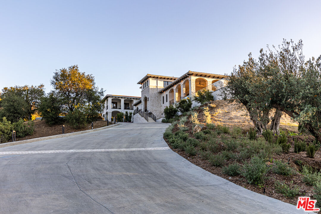 23614 Dry Canyon Cold Creek Rd