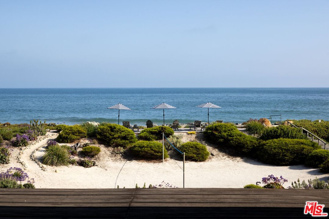4217 Avenue Del Mar