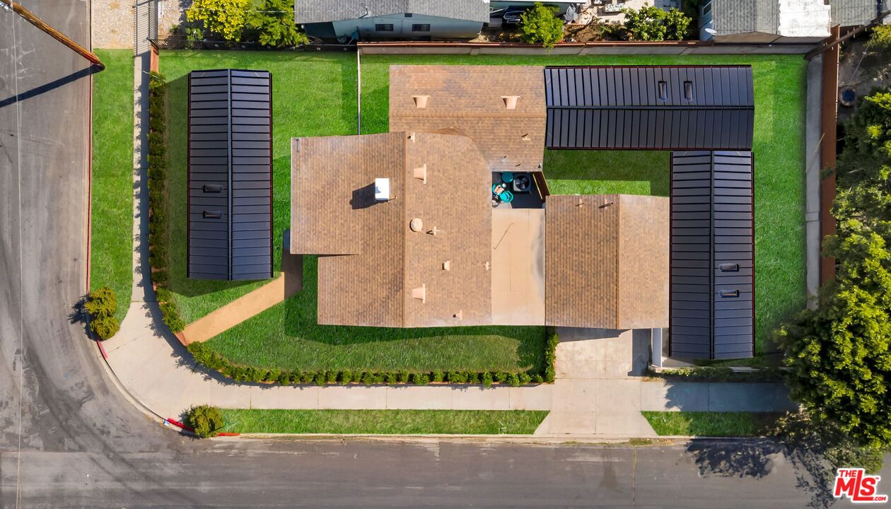 6763 Case Ave