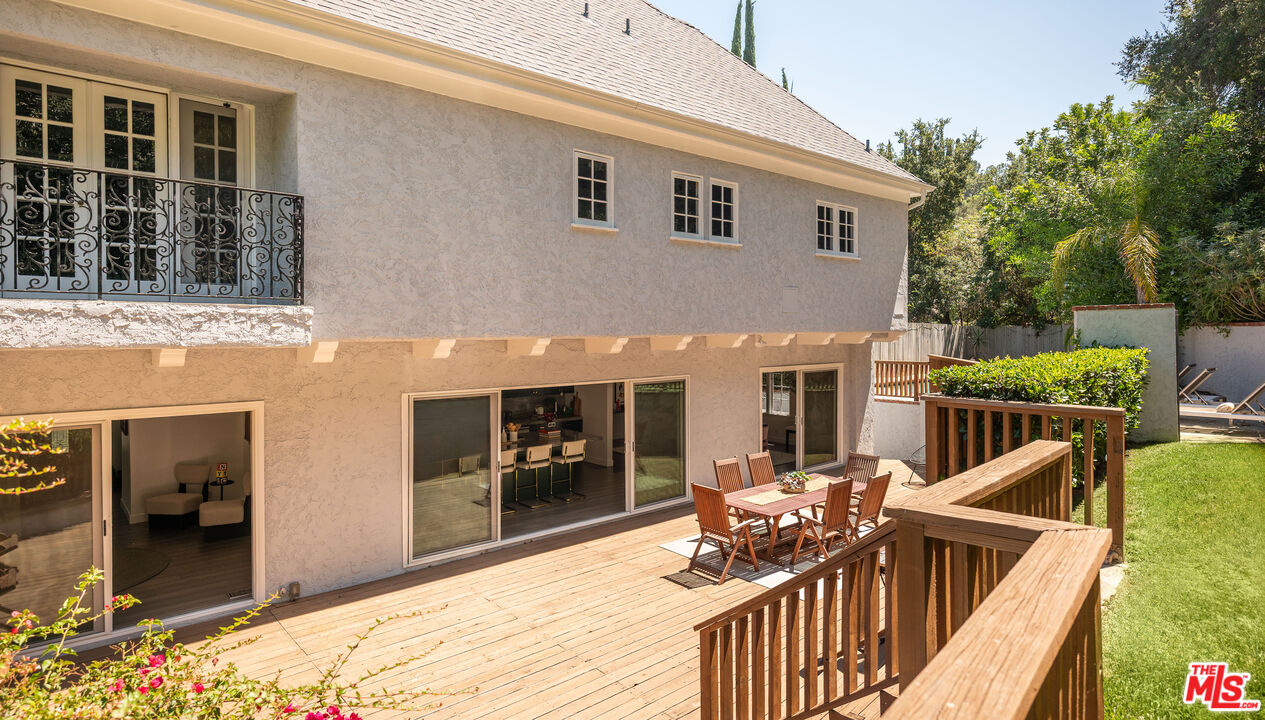3891 Sepulveda Blvd