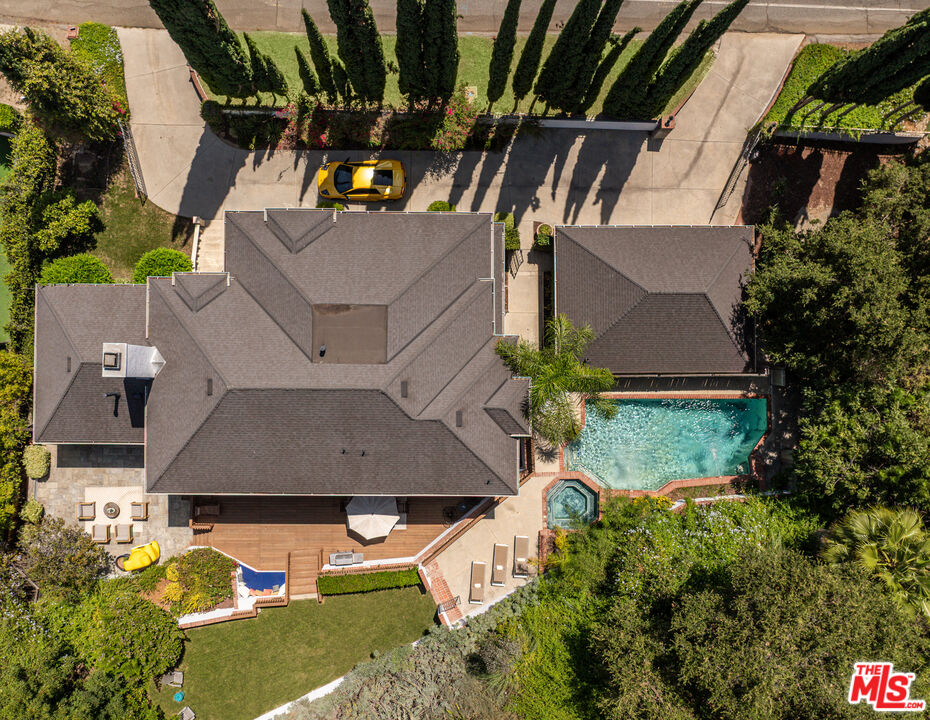 3891 Sepulveda Blvd