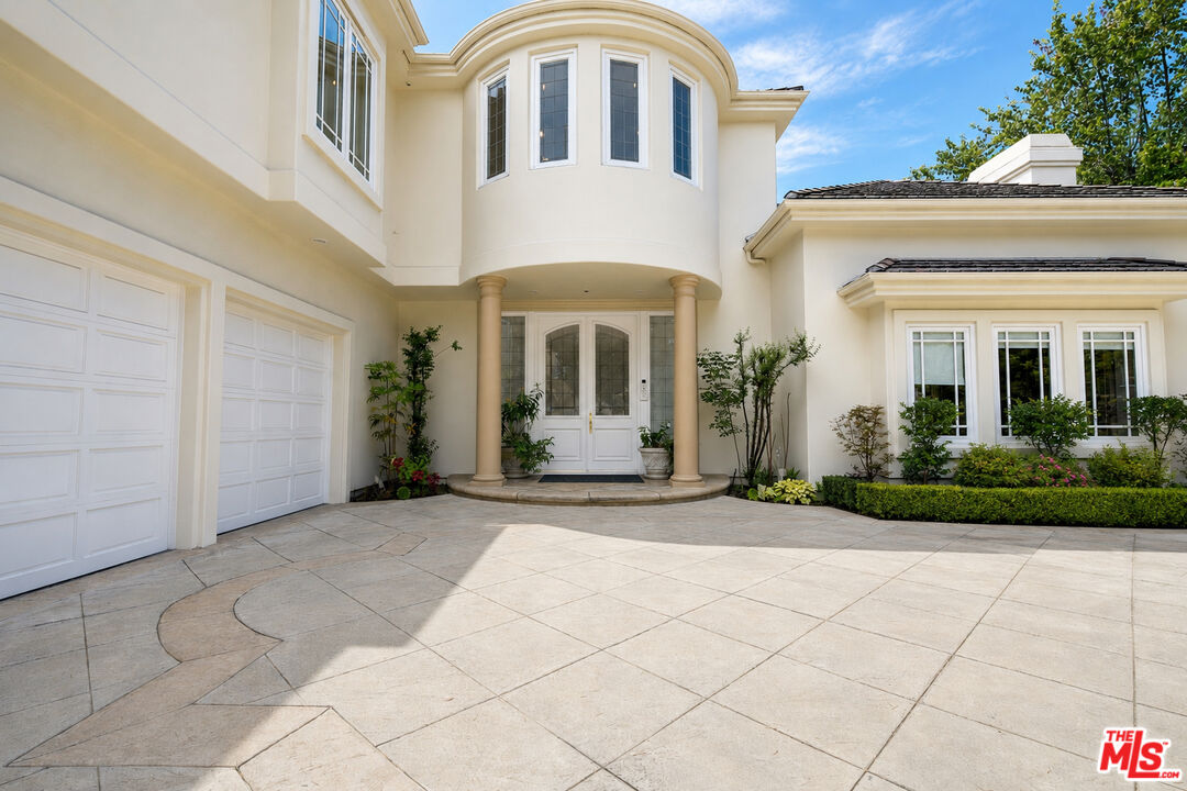 2285 Worthing Ln