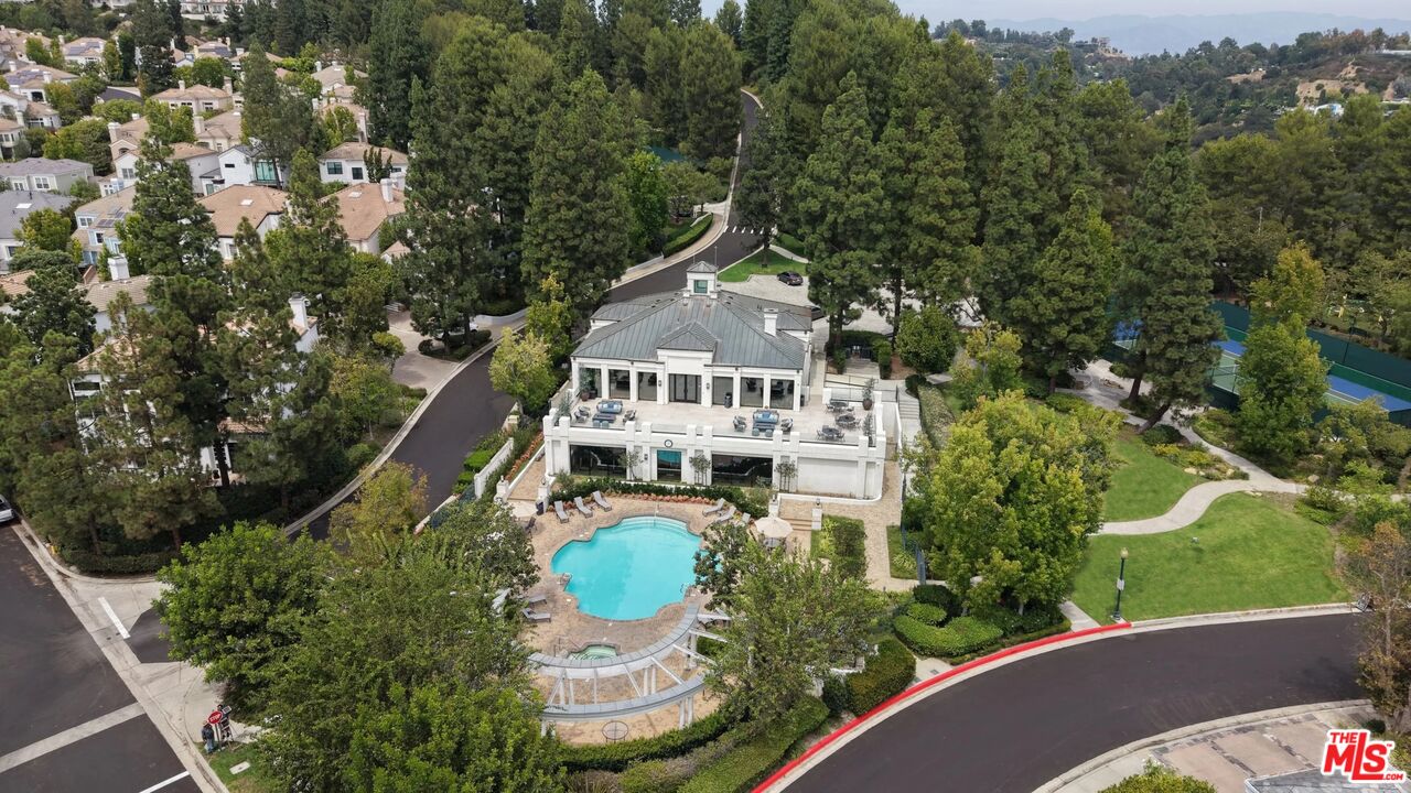 2285 Worthing Ln