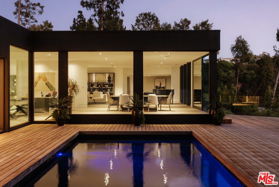 500 Chalette Dr