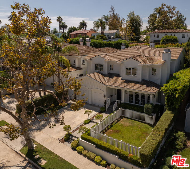 10334 Lorenzo Dr