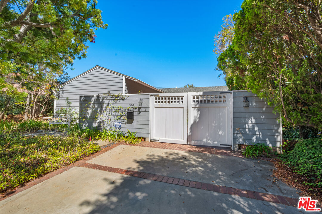 376 N Bonhill Rd