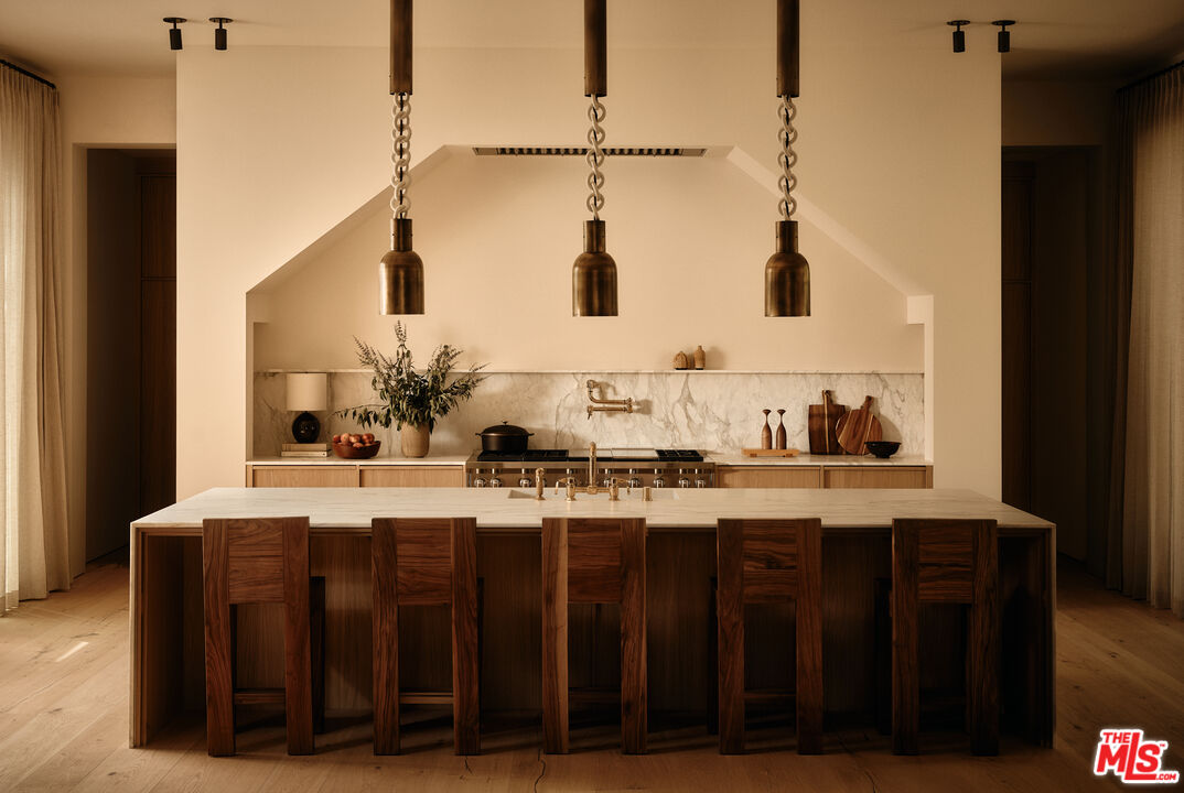 3405 Fryman Rd