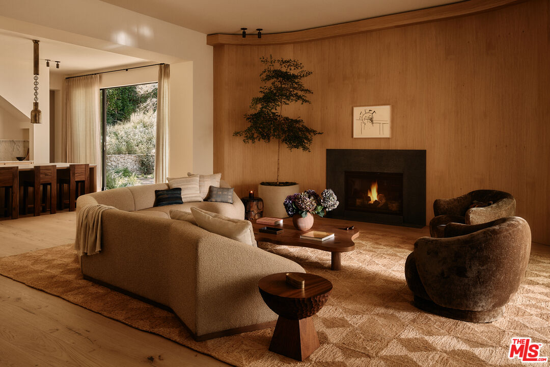 3405 Fryman Rd