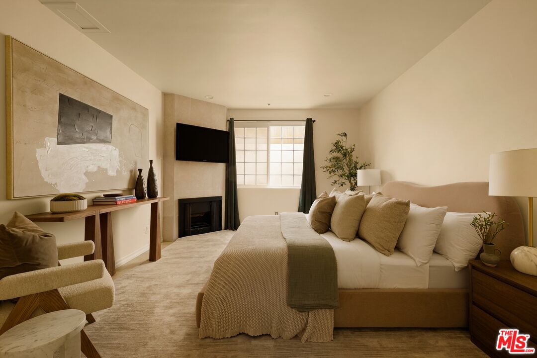 1422 S Bentley Ave Unit: 101