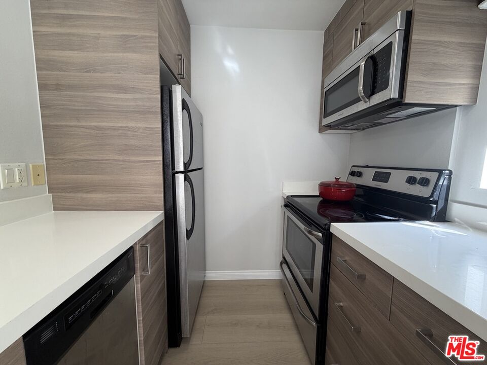 6151 Orange St Unit: 116