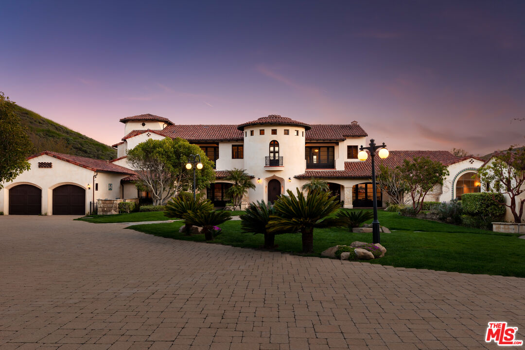 6914 Solano Verde Dr
