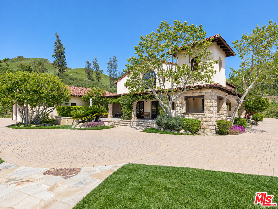 6914 Solano Verde Dr