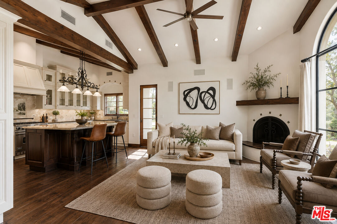6914 Solano Verde Dr