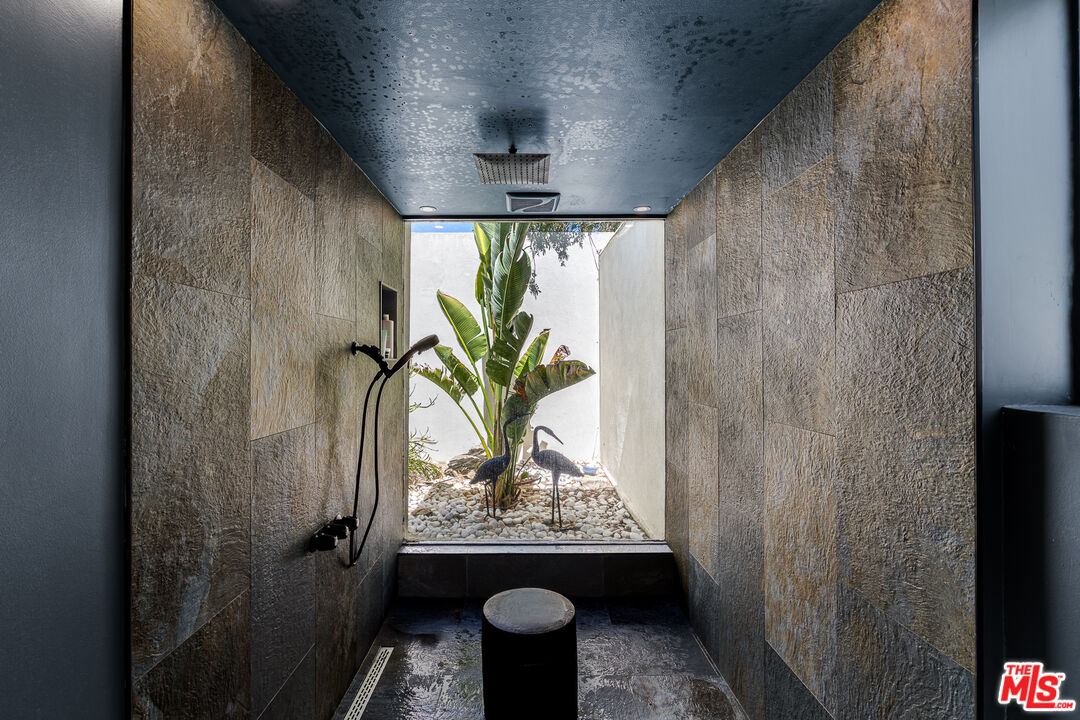 4101 Tarrybrae Ter