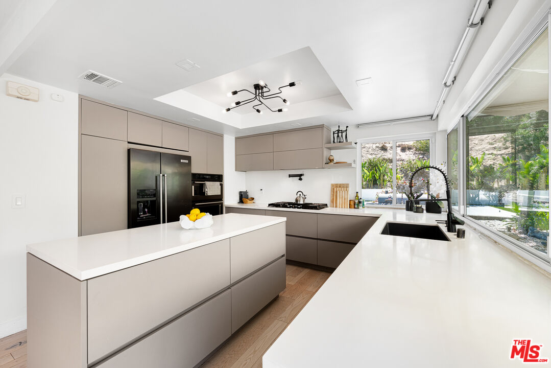 4101 Tarrybrae Ter