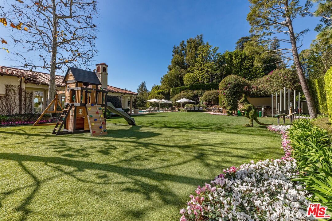 1309 Davies Dr