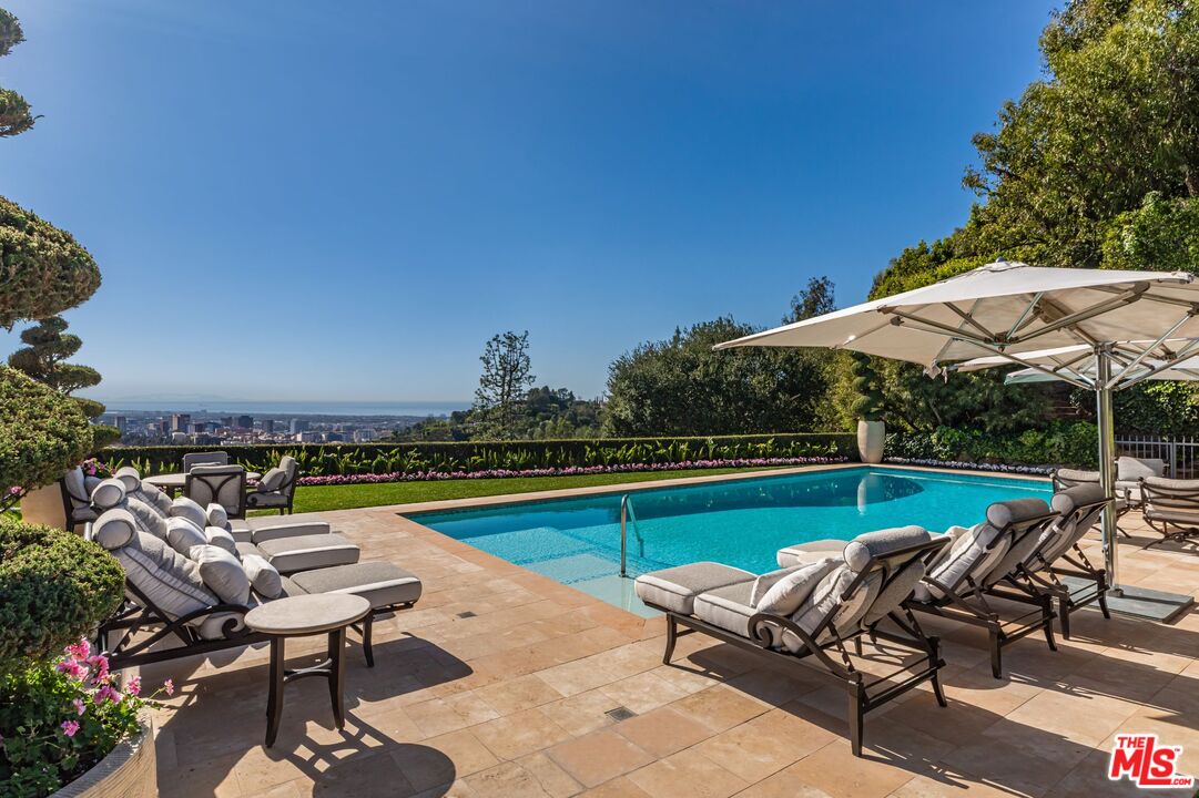 1309 Davies Dr