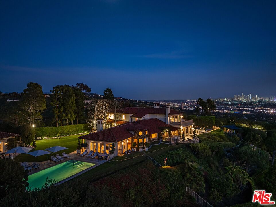 1309 Davies Dr