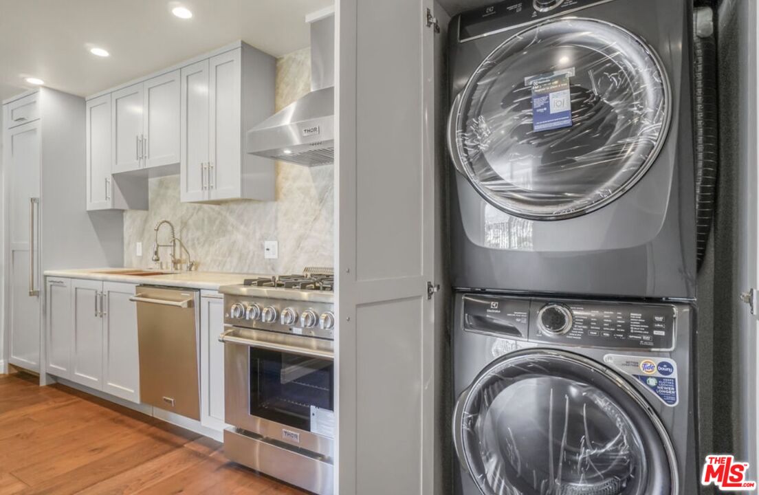 1230 Horn Ave Unit: 605