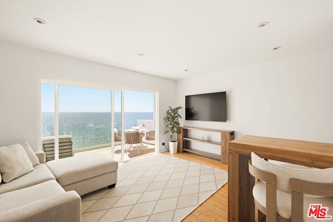 20638 Pacific Coast Hwy Unit: 12