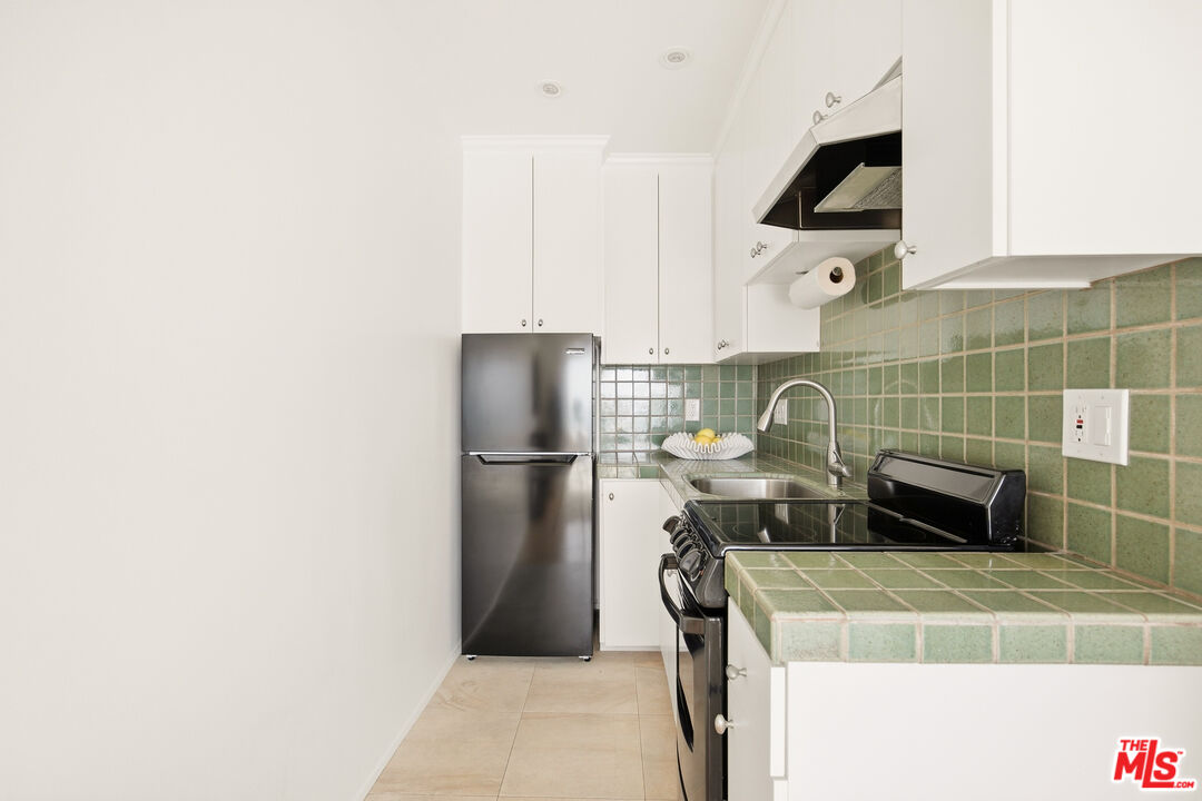 20638 Pacific Coast Hwy Unit: 12