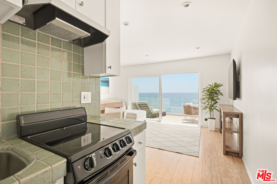20638 Pacific Coast Hwy Unit: 12