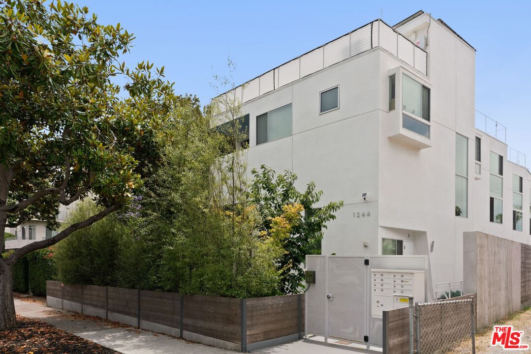 1244 14th St Unit: E